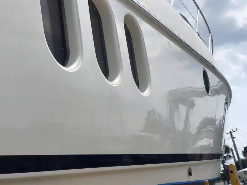 2005 Azimut 62 Evolution