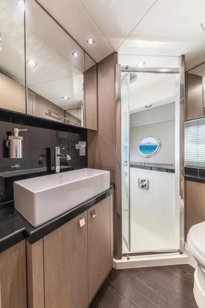 2017 Sunseeker Predator