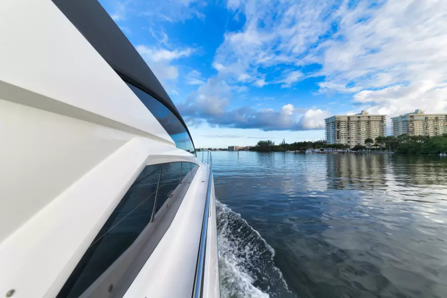 2017 Sunseeker Predator