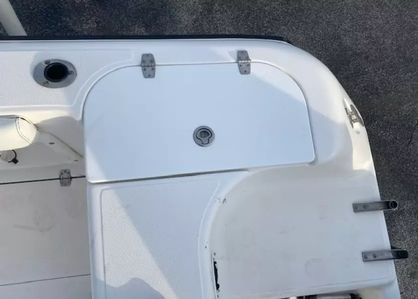 2001 Century 2300 Walkaround