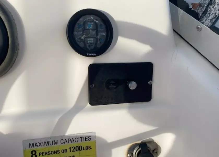 2001 Century 2300 Walkaround