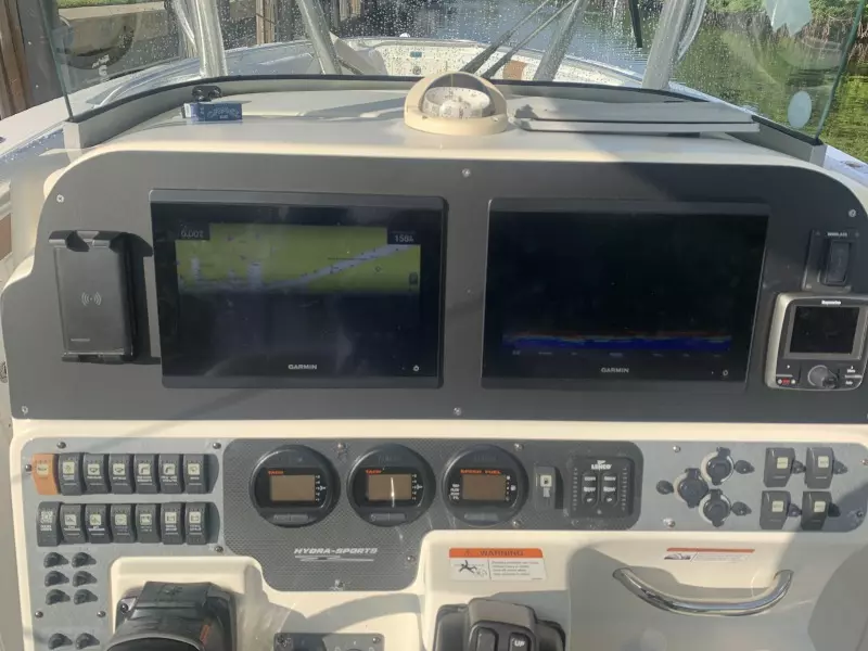 2008 Hydra-Sports 2900 CC