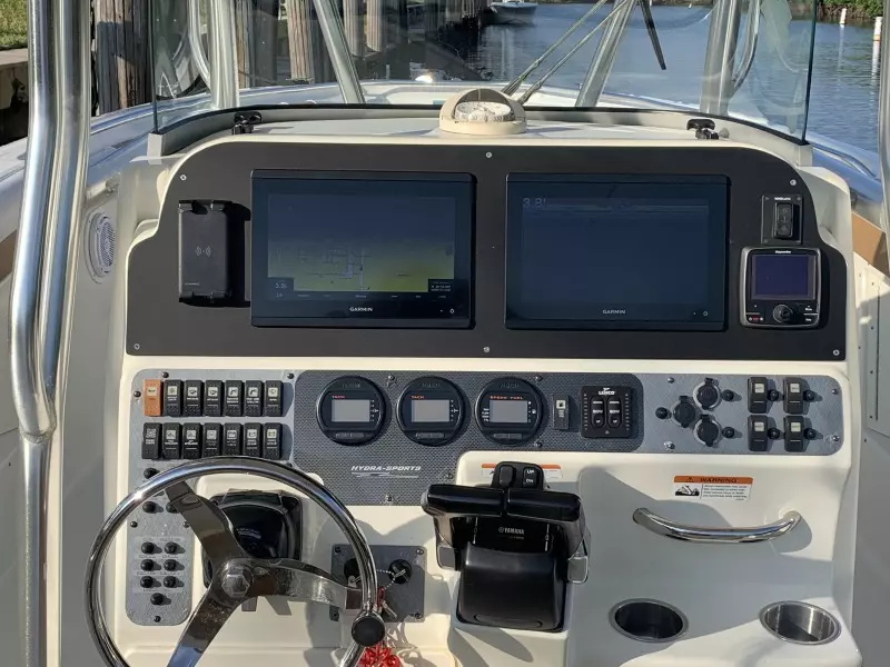 2008 Hydra-Sports 2900 CC