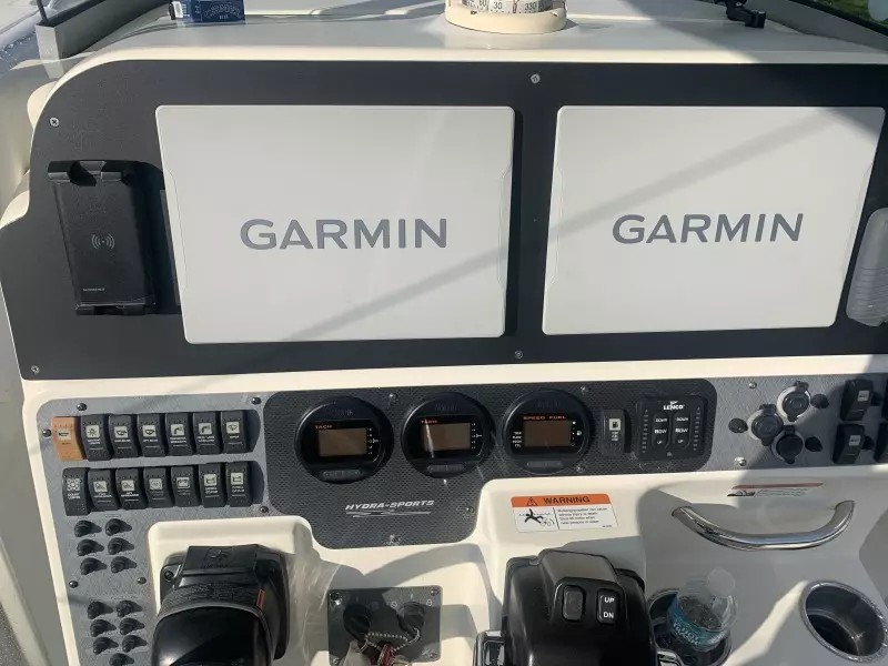 2008 Hydra-Sports 2900 CC