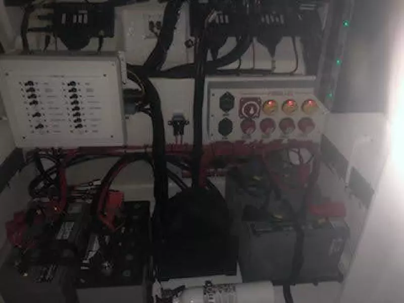 2019 Midnight Express 39 Cuddy