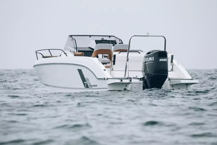 2026 Beneteau Flyer 7 Sundeck