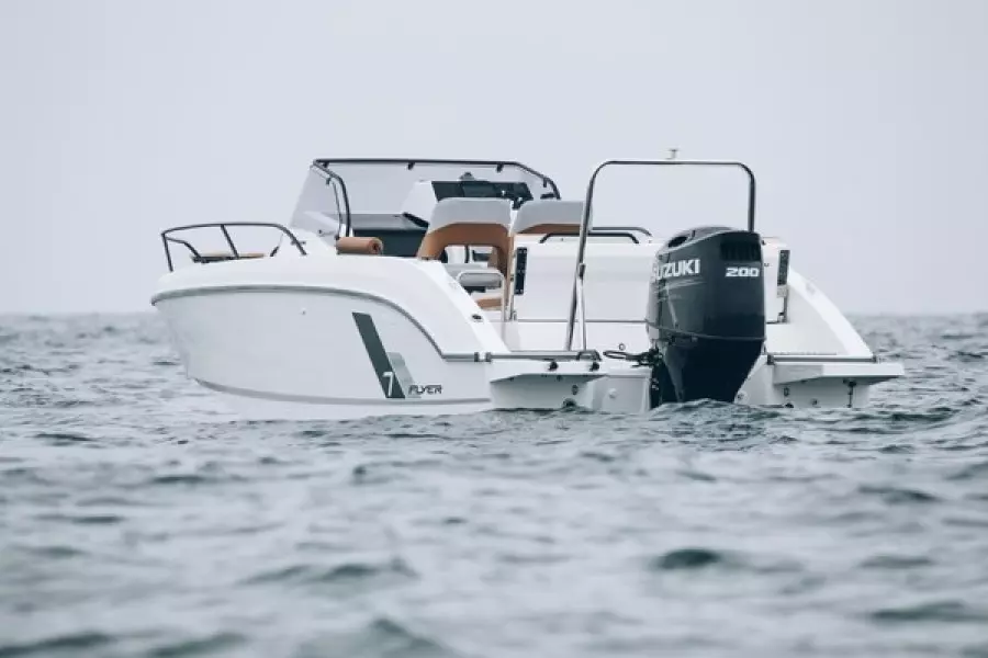 2026 Beneteau Flyer 7 Sundeck