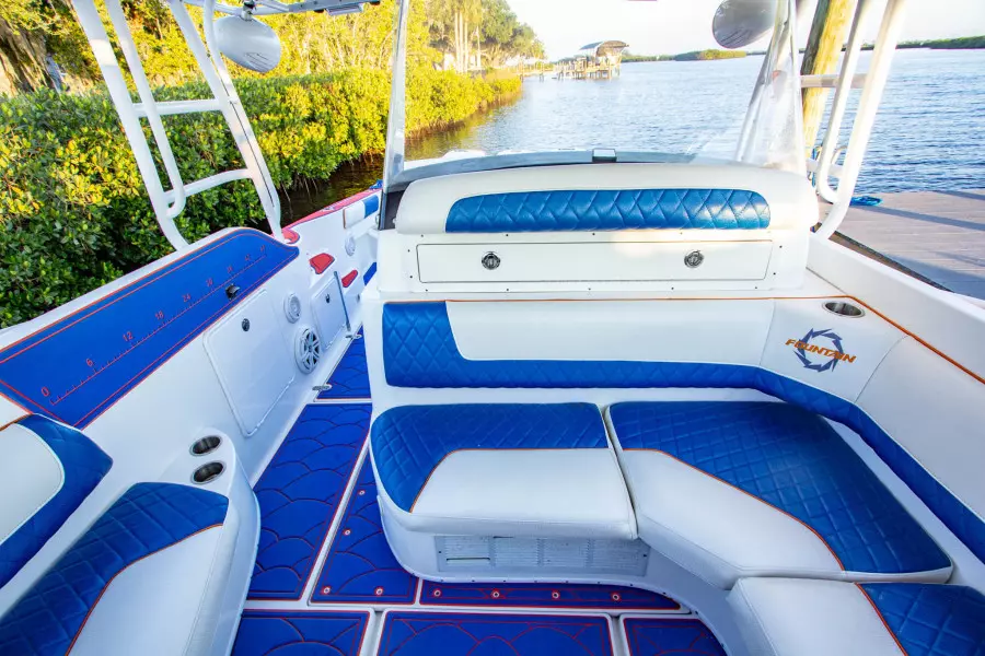 2005 Fountain 38 LX 24