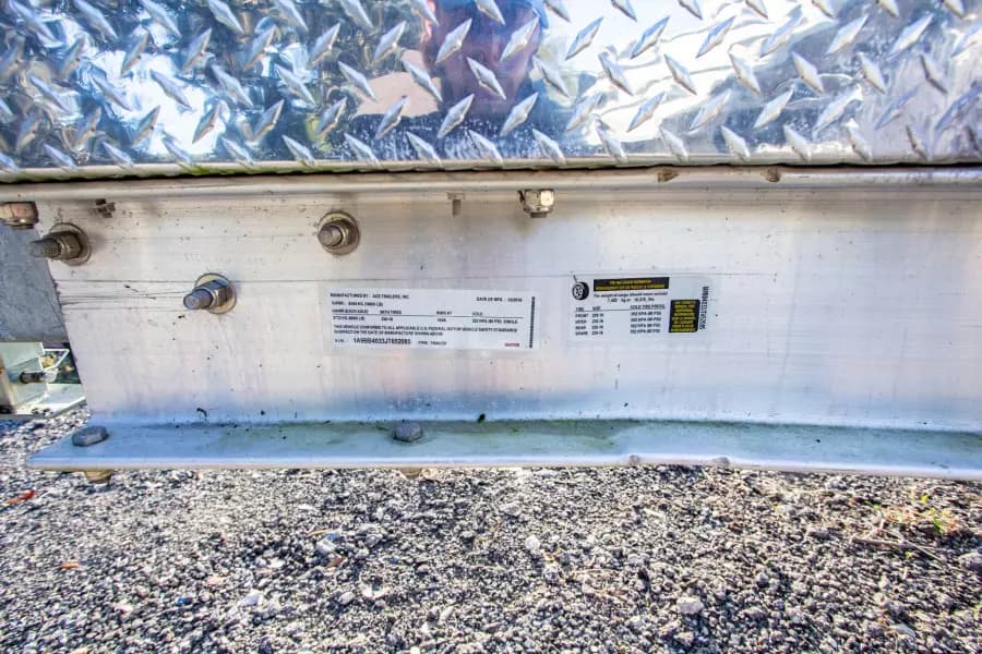 2005 Fountain 38 LX 59