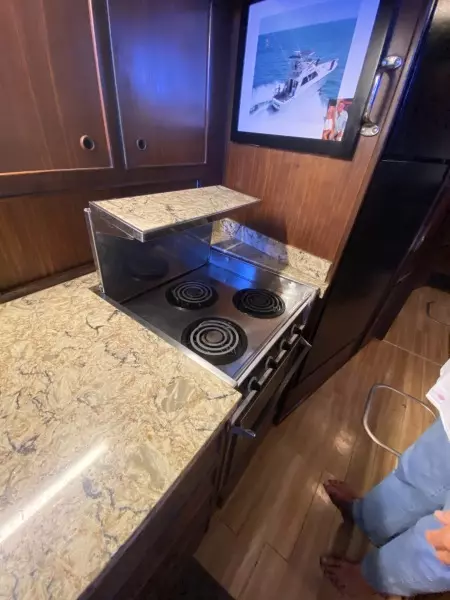 1986 Hatteras Sport Fish Convertible