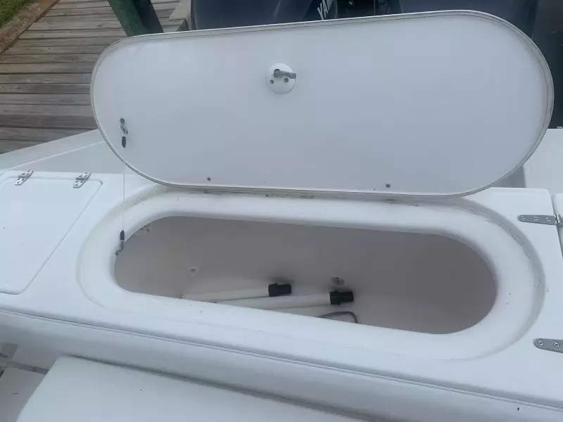 2001 Venture 34 Center Console