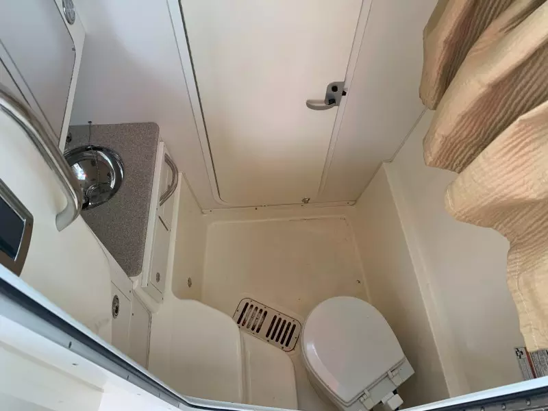 2015 World Cat 320 EC