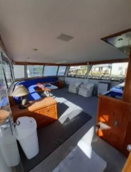 1965 Burger Cockpit Flybridge Motor Yacht