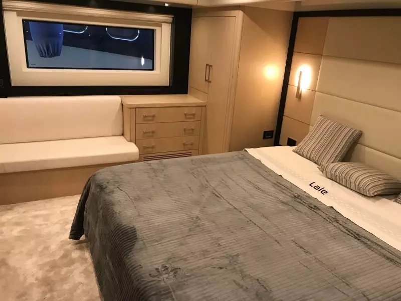 2019 Sirena 58 Flybridge