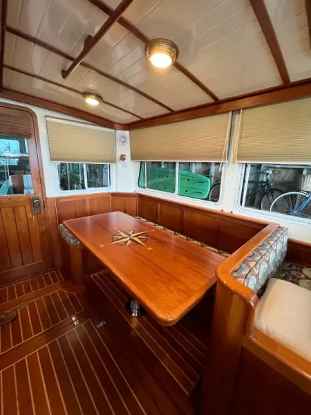 2007 Northern Bay 38