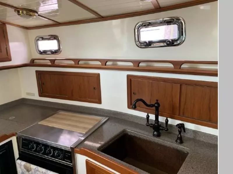 2007 Northern Bay 38