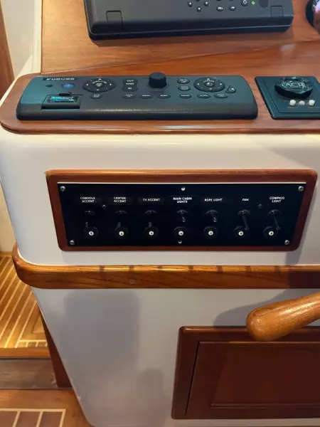 2007 Northern Bay 38