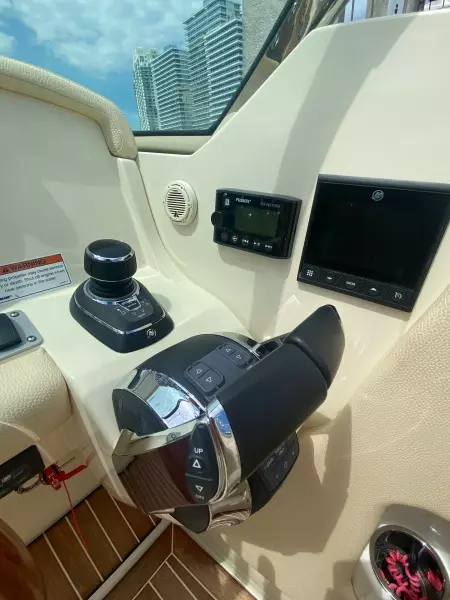 2018 Chris-Craft Corsair 34