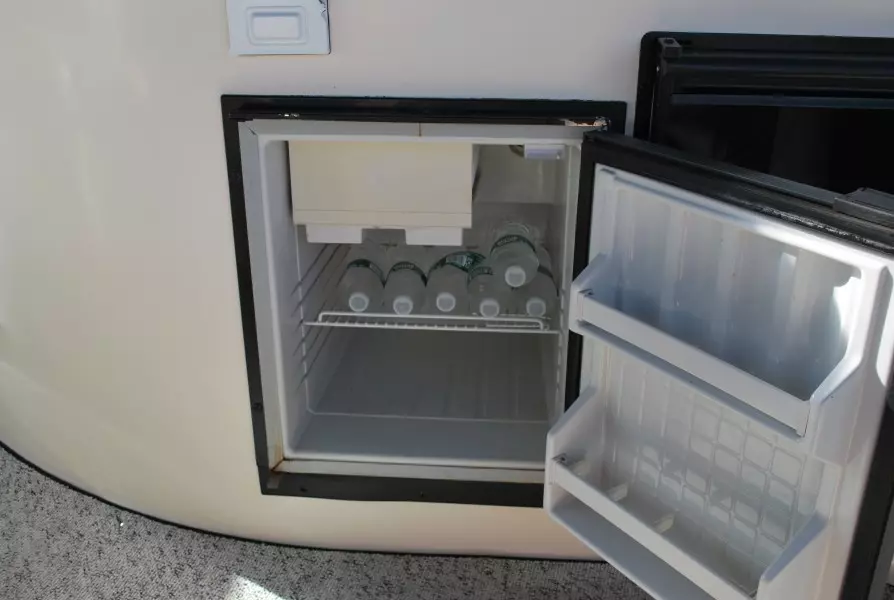 2002 Rinker 342 Fiesta Vee