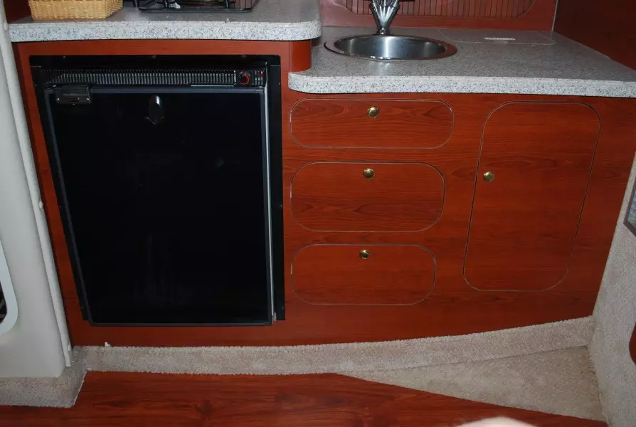 2002 Rinker 342 Fiesta Vee