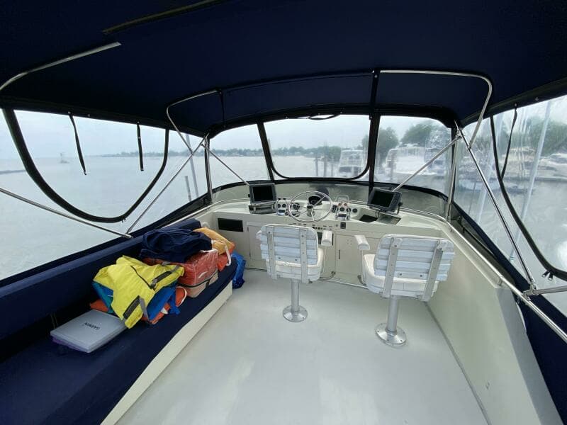 1983 Tollycraft Aft Cabin