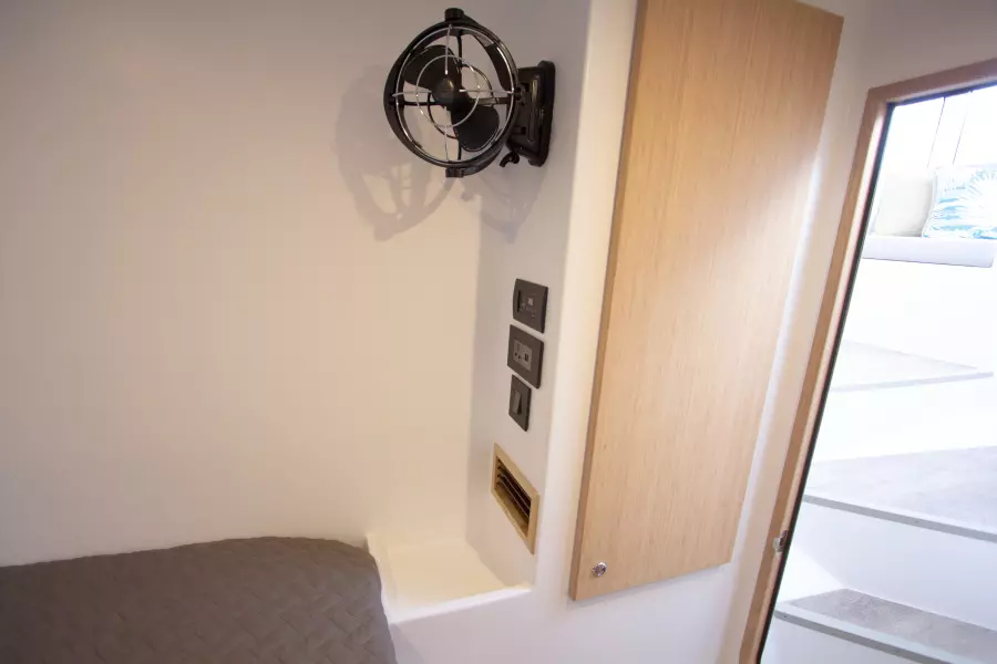 VIP Cabin Fan and Controls