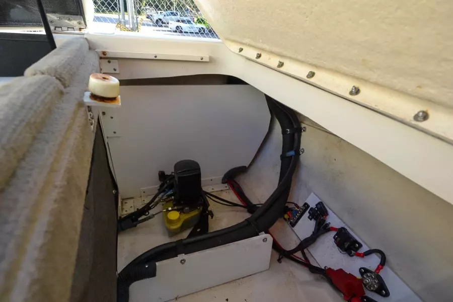 2007 Sea Ray 210 Select Tower