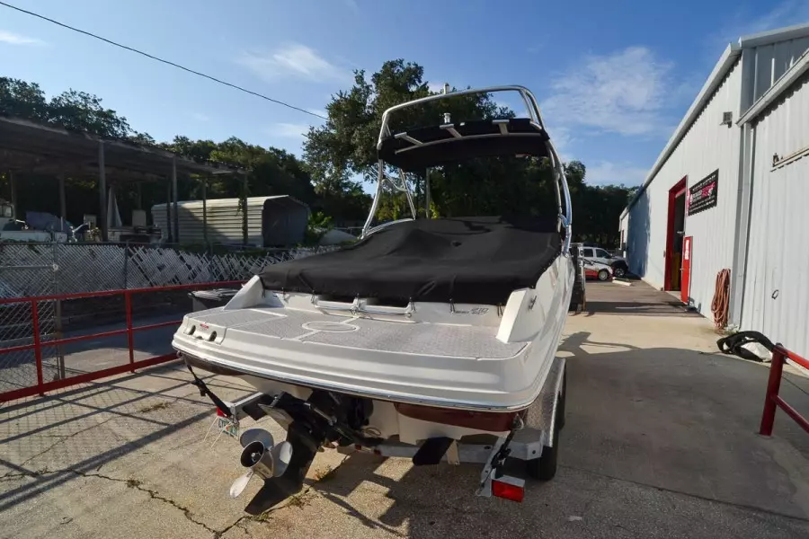 2007 Sea Ray 210 Select Tower