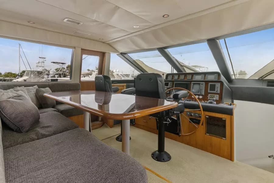 2000 Pacific Mariner 65 Motoryacht