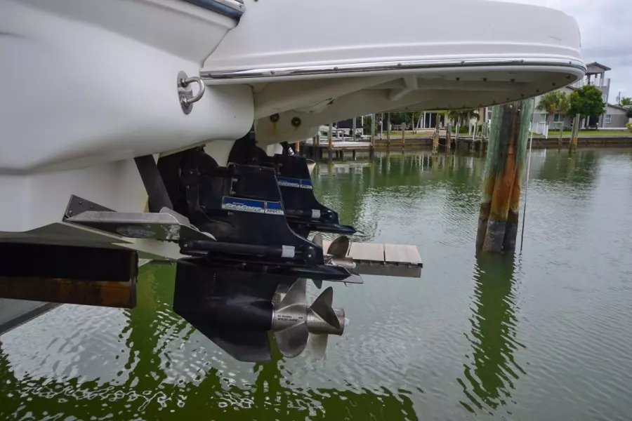 2010 Sea Ray 300 SLX 52