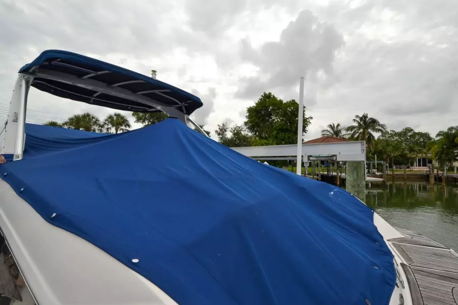 2010 Sea Ray 300 SLX 51