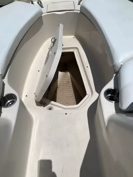 2006 Sea Ray 240 SunDeck