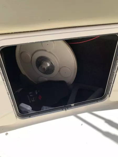 2006 Sea Ray 240 SunDeck