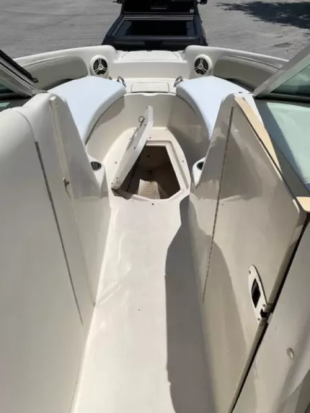 2006 Sea Ray 240 SunDeck