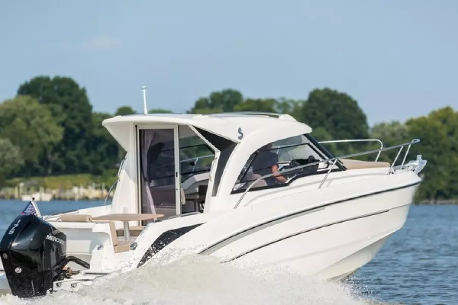 2026 Beneteau Antares 7