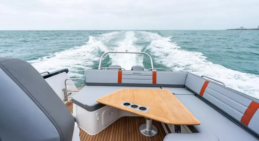 2026 Beneteau Flyer 10