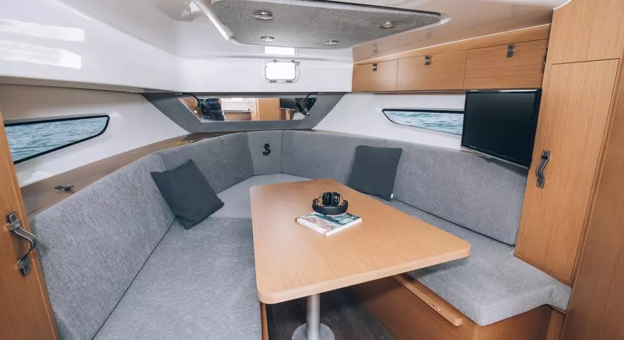 2026 Beneteau Flyer 10
