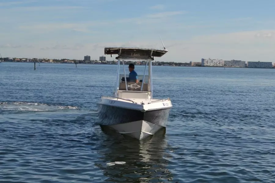 1995 Wellcraft Scarab 26 Sportster