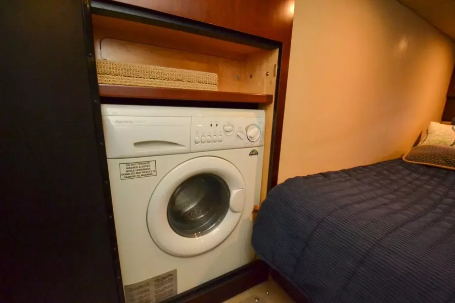 2006 Sea Ray 48 Sundancer