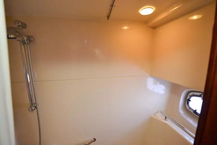 2006 Sea Ray 48 Sundancer