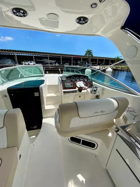 2013 Sea Ray 310 Sundancer