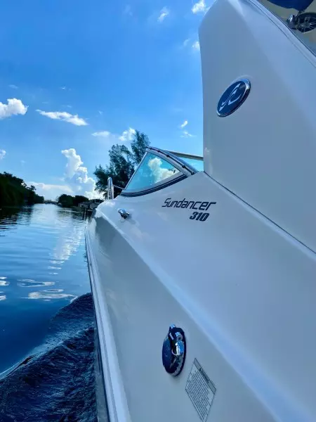 2013 Sea Ray 310 Sundancer