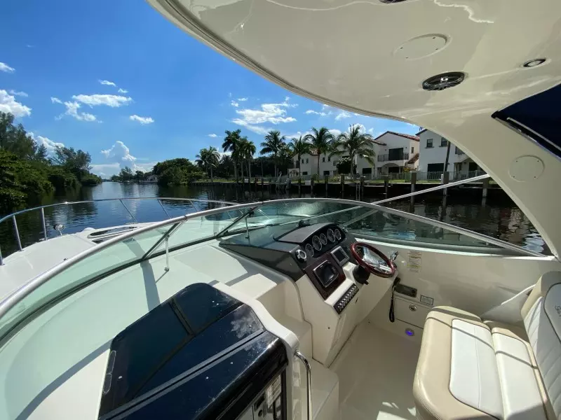 2013 Sea Ray 310 Sundancer