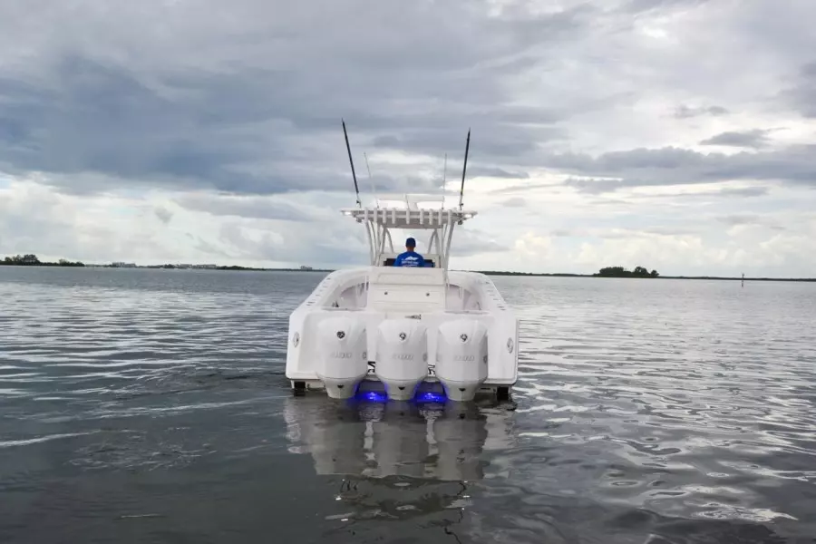 2018 SeaHunter 35 cc