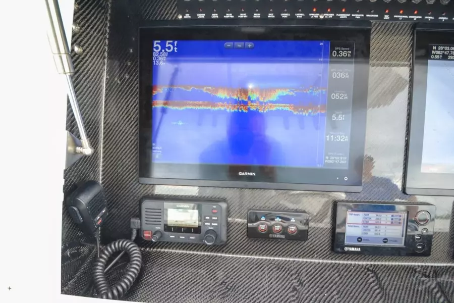 2018 SeaHunter 35 cc