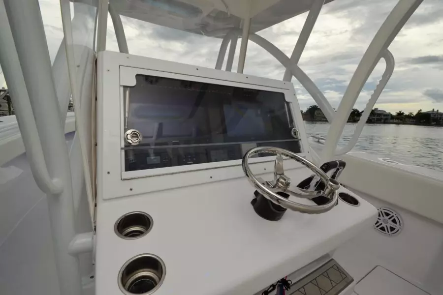 2018 SeaHunter 35 cc