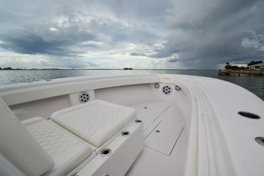 2018 SeaHunter 35 cc