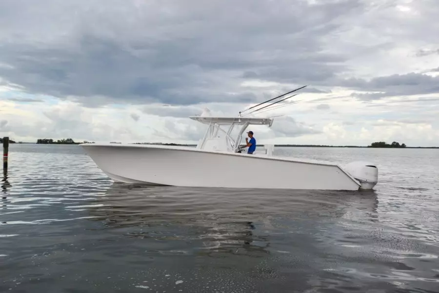 2018 SeaHunter 35 cc