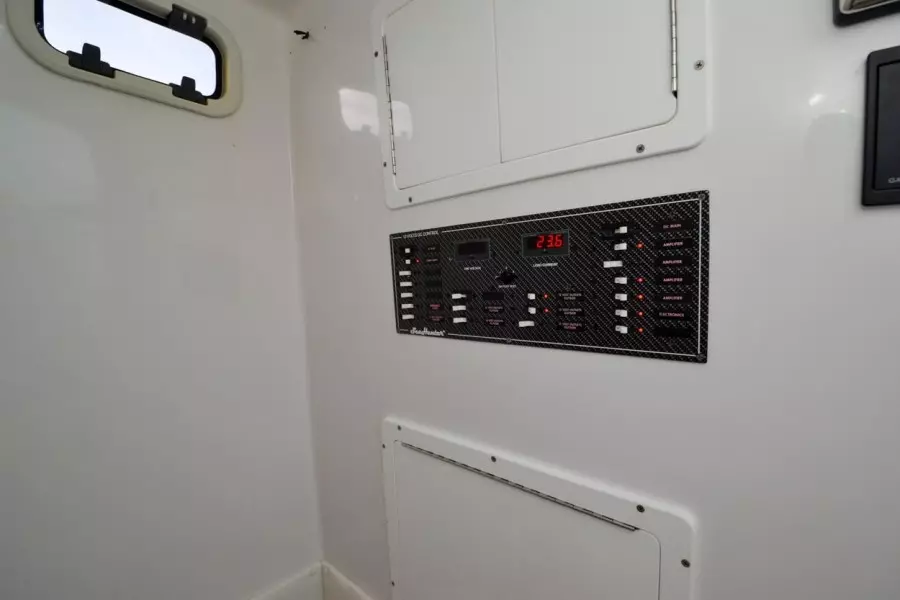 2018 SeaHunter 35 cc