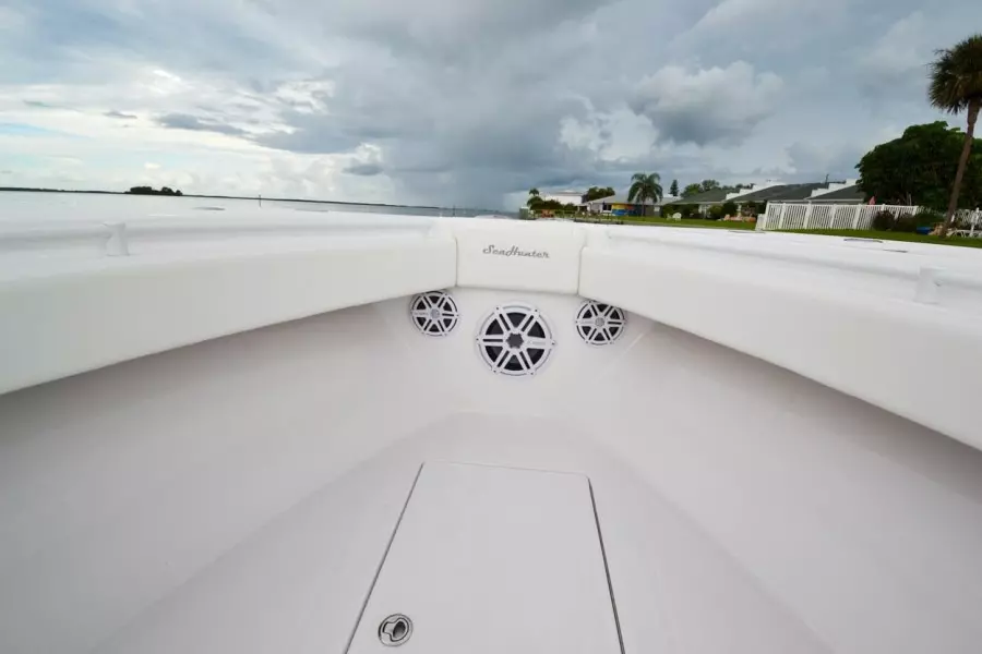 2018 SeaHunter 35 cc